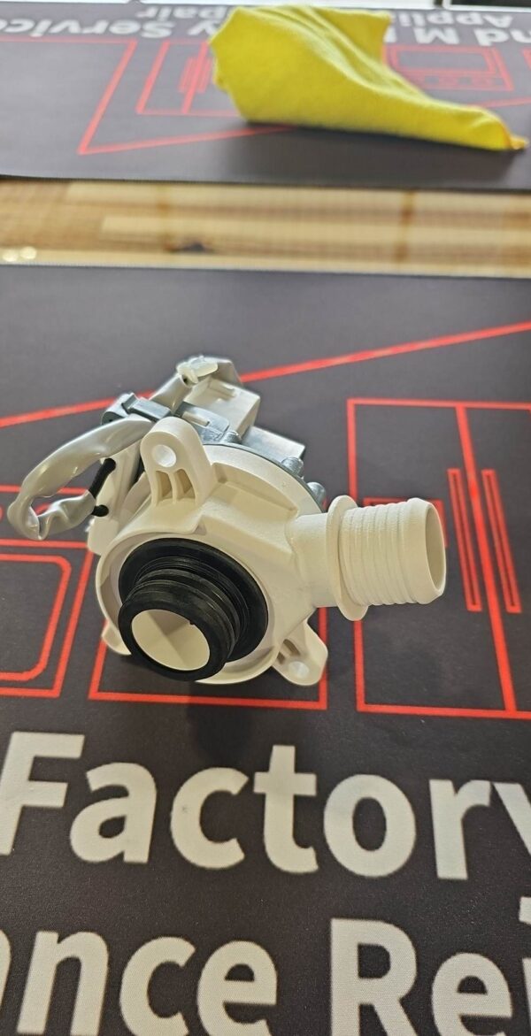 WH23X24178 - PUMP DRAIN - Image 3